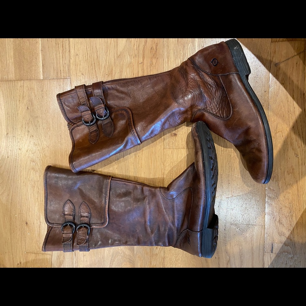 Born boots size 7